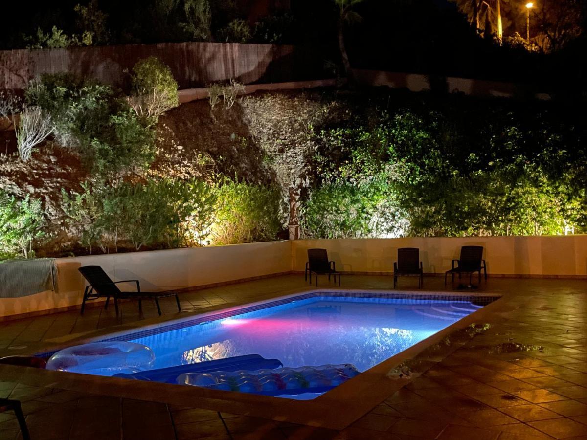 Poolvilla Patricia - Camp De Mar アンドラッチ エクステリア 写真
