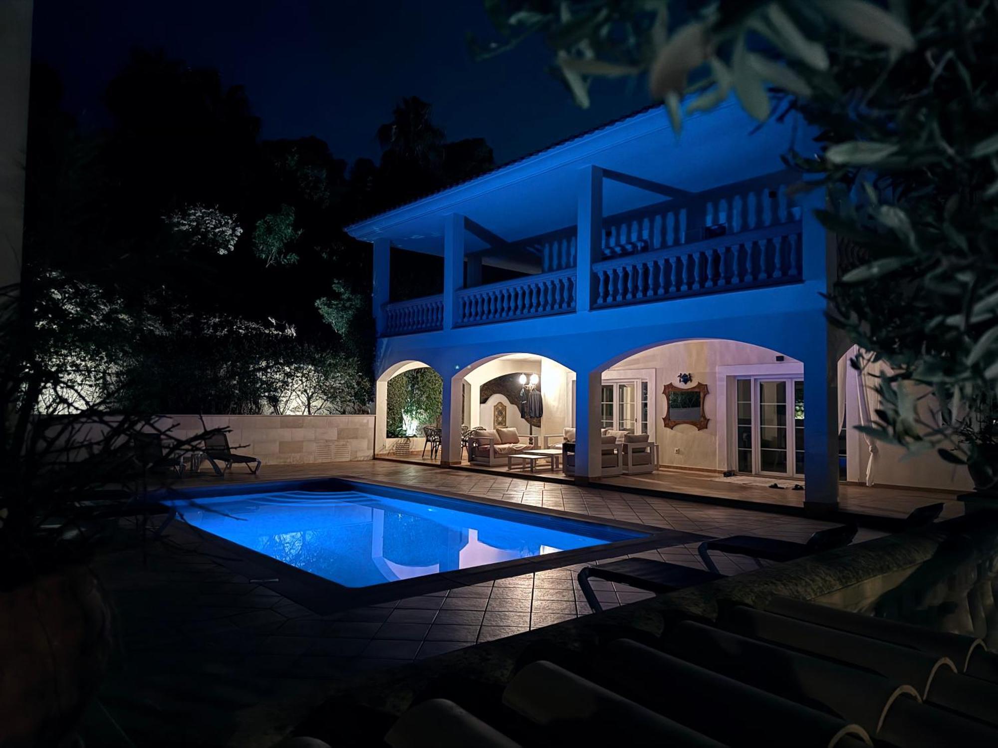 Poolvilla Patricia - Camp De Mar アンドラッチ エクステリア 写真