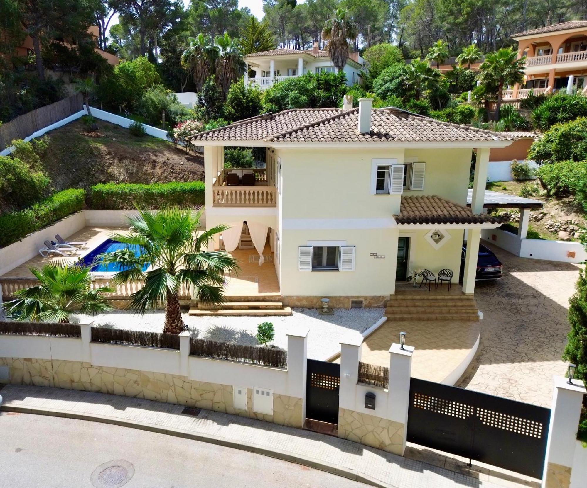 Poolvilla Patricia - Camp De Mar アンドラッチ エクステリア 写真